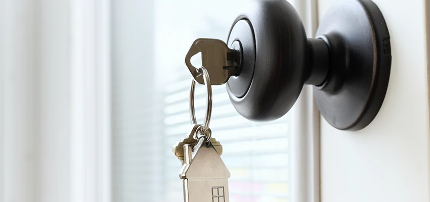 Bifold Door Knob Replacement in Whittier, California