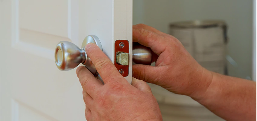 AAA Locksmiths For lock Replacement in Whittier, California